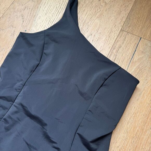Free People X Onzie Asymmetric One Shoulder Black Built In Short Dress Size M/L - Picture 3 of 8